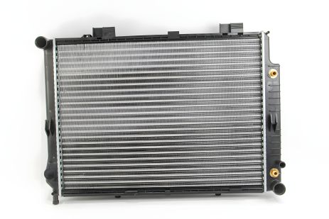 Охолодження двигуна радіатор E-CLASS W 210/E 200 DIESEL 95-, LORO (0540170045) Охолодження двигуна радіатор E-CLASS W 210/E 200 DIESEL 95-, LORO (0540170045)