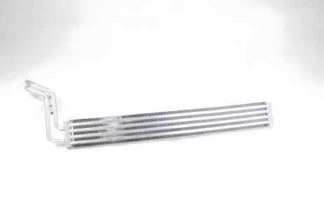 Оливи радіатор Touareg/Q7 2.5TDI 3.0TDI 3.0TFSI 3.6FSI 03-15, MAHLE/KNECHT (CLC48000P)