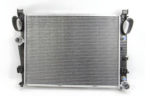 Радиатор охлаждения двигателя для W220/C215/R230/S320 CDI 00-05, LORO (0540170055B) Радиатор охлаждения двигателя для W220/C215/R230/S320 CDI 00-05, LORO (0540170055B)
