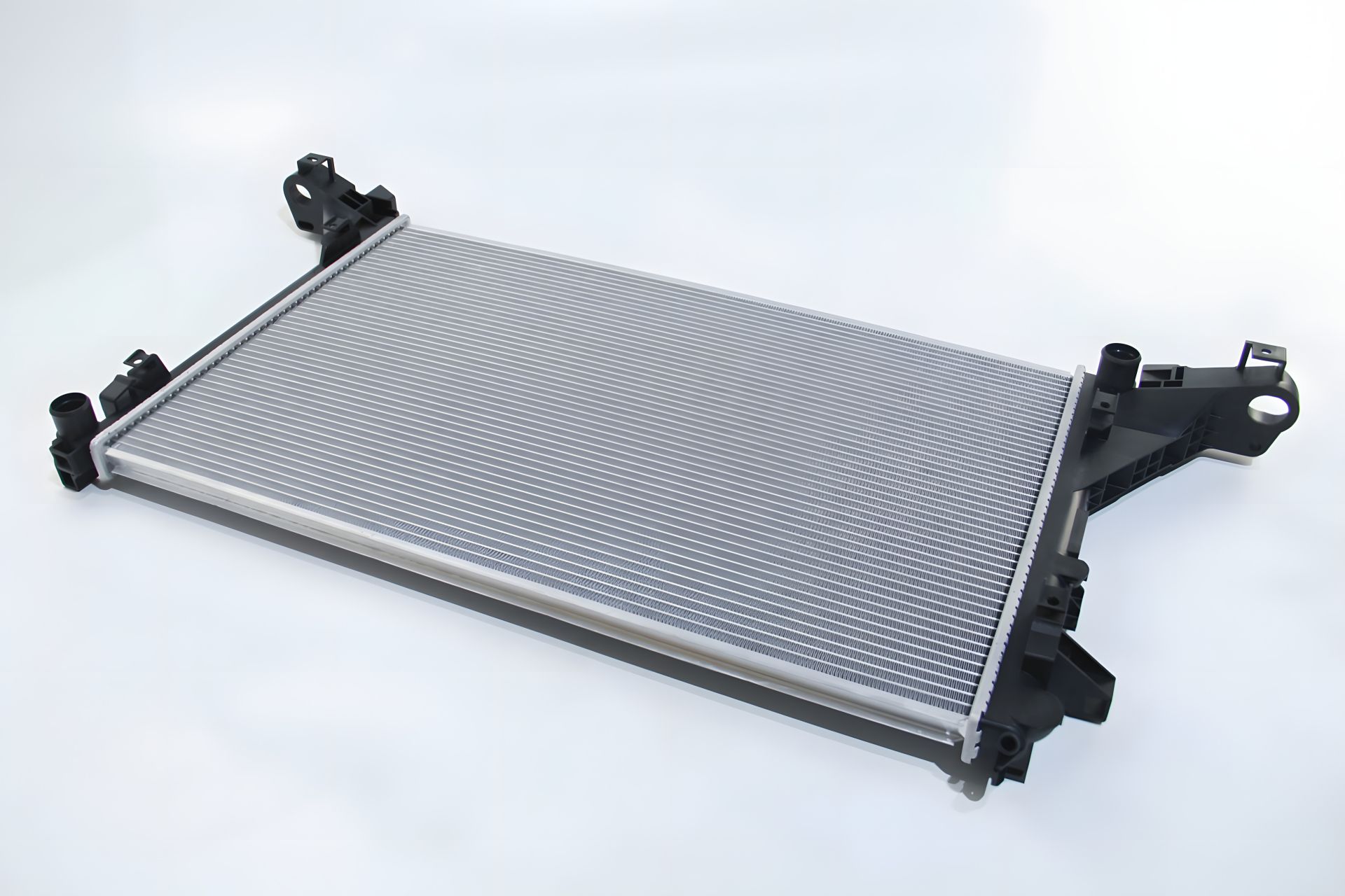 Охлаждения радиатор Renault Master III/Opel Movano 2.3 dCi/CDTI 10-, BASBUG (BSG75520016) Охлаждения радиатор Renault Master III/Opel Movano 2.3 dCi/CDTI 10-, BASBUG (BSG75520016)