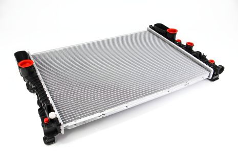 Радіатор MAHLE/KNECHT (CR512000S), MERCEDES-BENZ E-CLASS (W211) alt Радіатор MAHLE/KNECHT (CR512000S), MERCEDES-BENZ E-CLASS (W211) alt