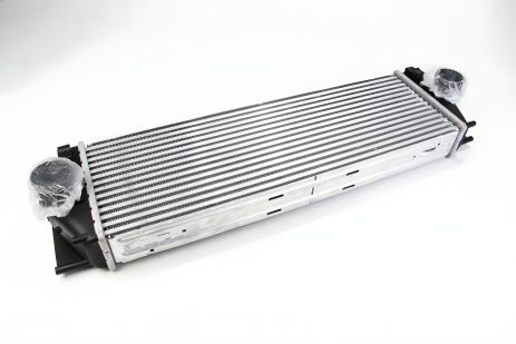 Інтеркулерний радіатор для Sprinter/Crafter 06-, MAHLE/KNECHT (CI369000S)