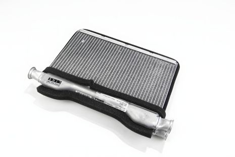 Отопительный радиатор F01-14/F07/F10/F11 2.0-6.0 08- (Premium Line! OE), MAHLE/KNECHT (AH189000P) Отопительный радиатор F01-14/F07/F10/F11 2.0-6.0 08- (Premium Line! OE), MAHLE/KNECHT (AH189000P)