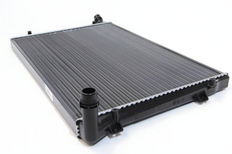 Водяний радіатор Caddy III 1.9/2.0TDI (AT/+/- AC) (650x439x32), JP Group (1114209100)