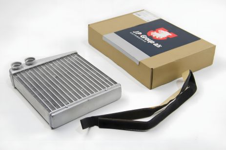 Радиатор отопителя для Caddy/Golf 04-/Passat/Jetta 05-, JP Group (1126300200) Радиатор отопителя для Caddy/Golf 04-/Passat/Jetta 05-, JP Group (1126300200)