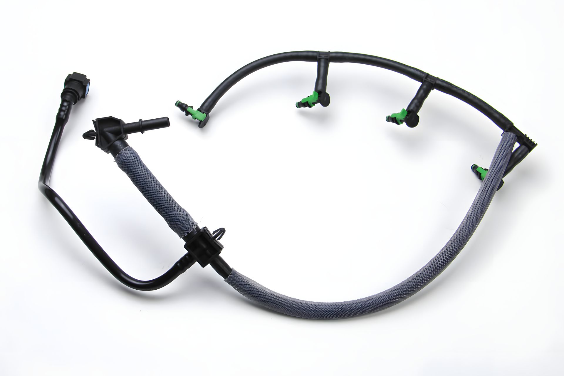 Топливный шланг обратки Transit V347 2.2 TDCi 06-, BASBUG (BSG30725088) Топливный шланг обратки Transit V347 2.2 TDCi 06-, BASBUG (BSG30725088)