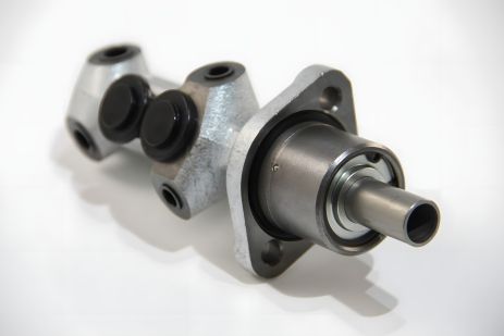 Главный тормозной цилиндр для Kangoo/Clio/Kubistar 98-, ABS (61150X)