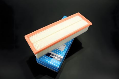 Фільтр повітряний для BMW X4, BMW X3, BMW 5, PURFLUX A1739