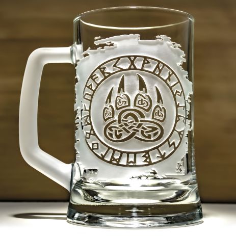 Пивная кружка с гравировкой Компас Викингов: Печать Велеса, Медвежья Лапа Пивная кружка с гравировкой Компас Викингов: Печать Велеса, Медвежья Лапа
