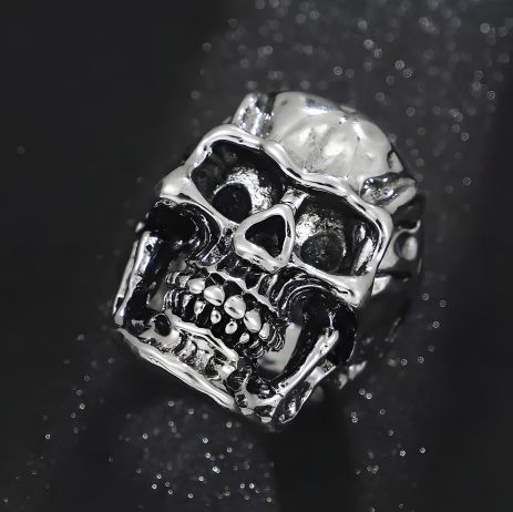 Жіноче чоловіче кільце біжутерія череп хром розмір 18-22 мм Жіноче чоловіче кільце біжутерія череп хром розмір 18-22 мм