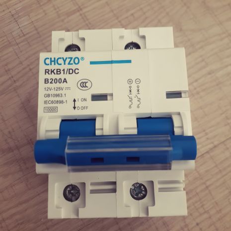 Автоматический выключатель для солнечных панелей, DC 200 ампер