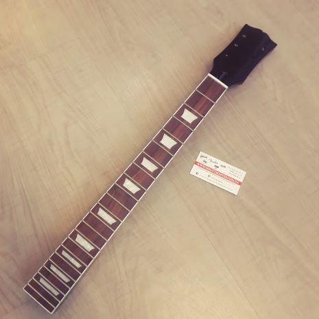 Гриф из красного дерева для электрогитар Gibson Les Paul, LP, SG и ES Гриф из красного дерева для электрогитар Gibson Les Paul, LP, SG и ES