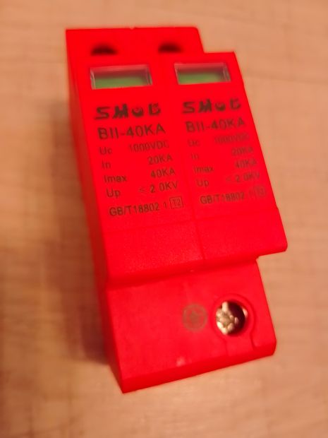 УЗІП пристрій захисту від імпульсних перенапруг DC 40ka 1000v УЗІП пристрій захисту від імпульсних перенапруг DC 40ka 1000v