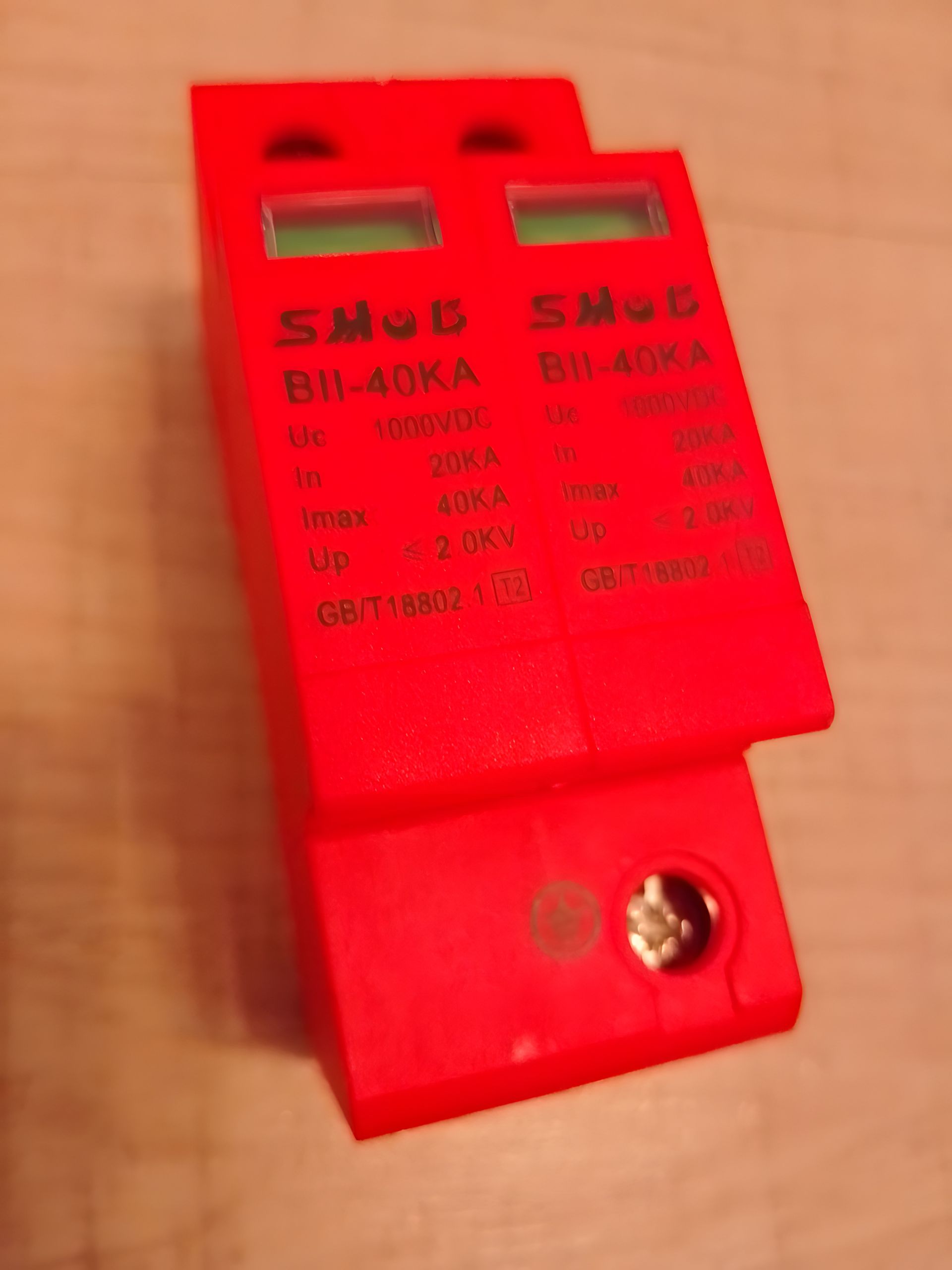 УЗІП пристрій захисту від імпульсних перенапруг DC 40ka 1000v УЗІП пристрій захисту від імпульсних перенапруг DC 40ka 1000v