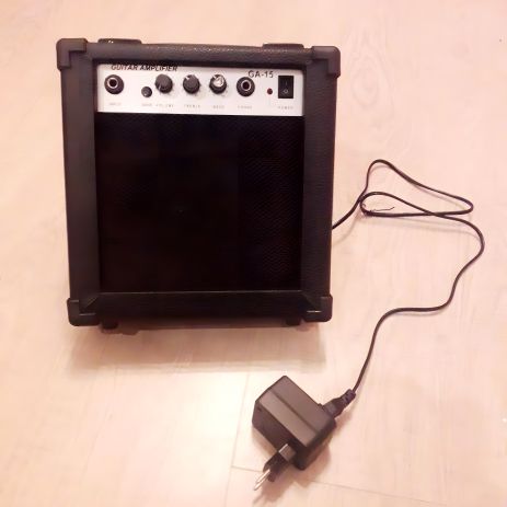 Гітарний комбік-комбопідсилювач транзисторний GA-15 Гітарний комбік-комбопідсилювач транзисторний GA-15