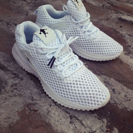 Чоловічі літні сітчасті фарбувальні без каркаса, 42-й розмір, білі Чоловічі літні сітчасті фарбувальні без каркаса, 42-й розмір, білі