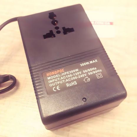 Перетворювач напруги підвищувальний з 110 на 220 вольт до 300 вАт