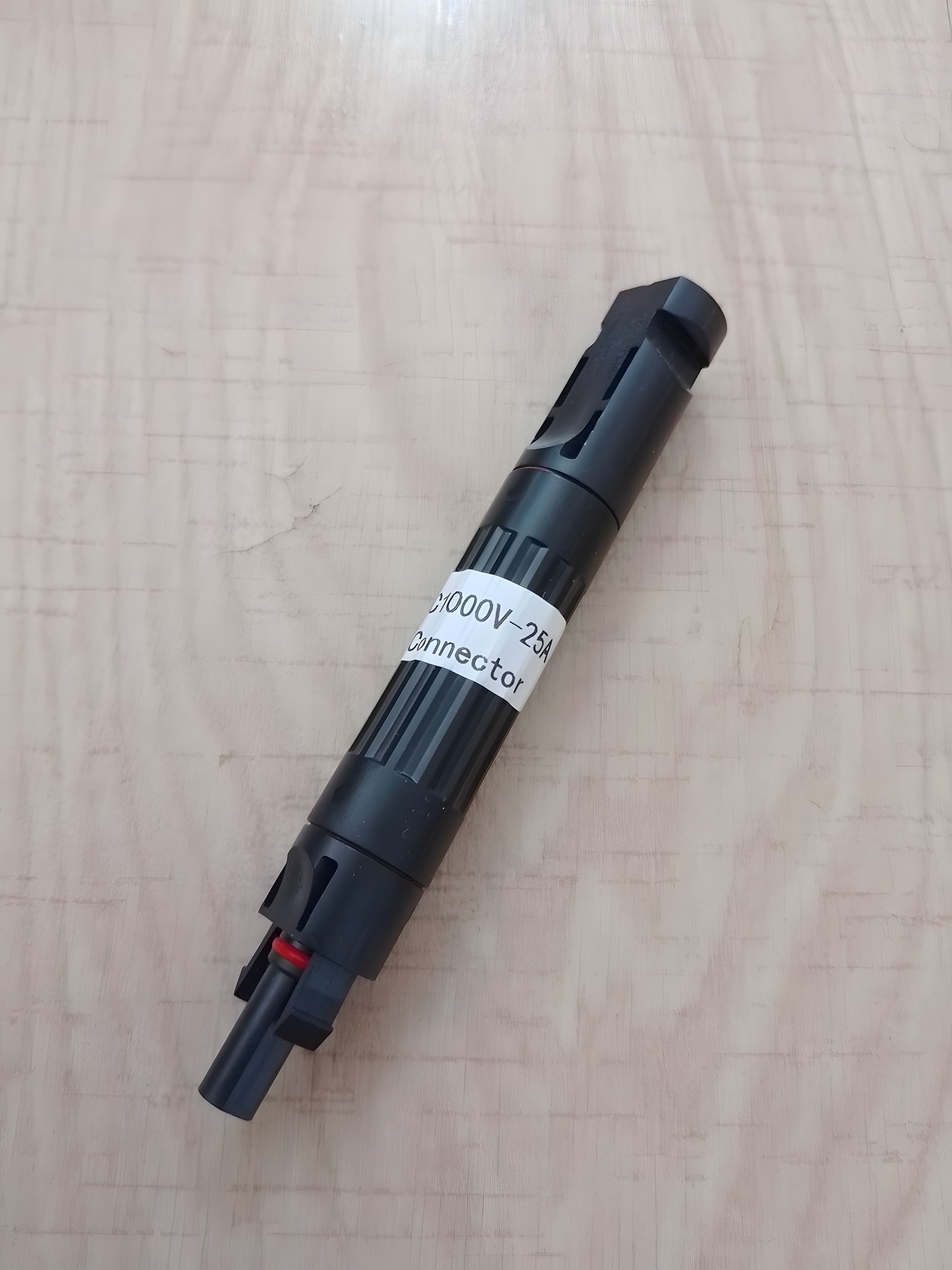 Конектор із запобіжником 25а 1000в для сонячних панелей Конектор із запобіжником 25а 1000в для сонячних панелей
