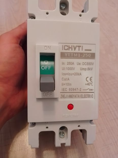 Автоматичний вимикач DC mccb 250а ICHYTI 2p Автоматичний вимикач DC mccb 250а ICHYTI 2p
