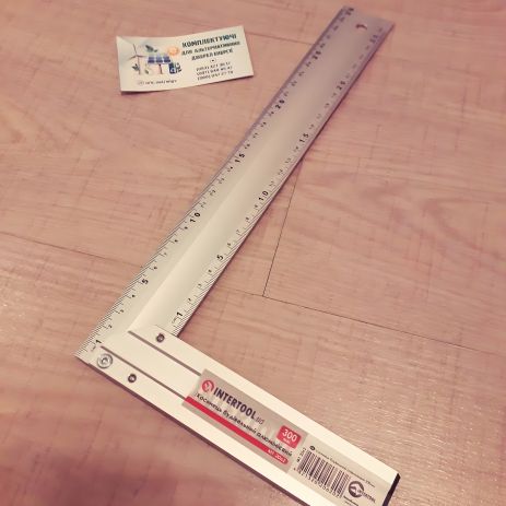 Косинець будівельний MT-2030 intertool 300 мм