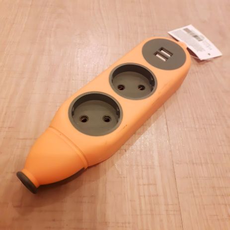 Сетевой удлинитель на 2 розетки + 2 USB порта Сетевой удлинитель на 2 розетки + 2 USB порта