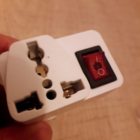 Мережевий адаптер під універсальний перехідник для вилки 250 В 16 А