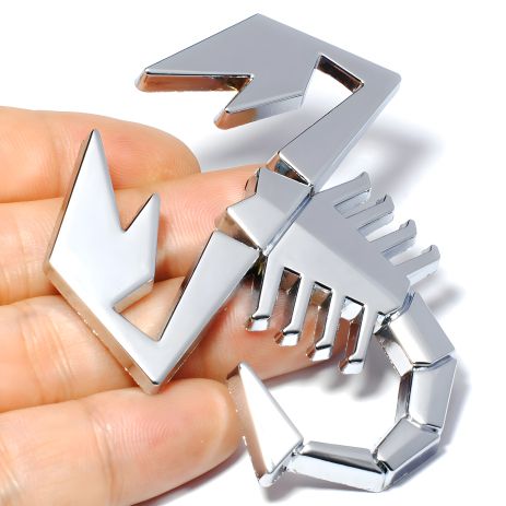 Шильд значок емблема для електрогітари або автомобіля авто скорпіон хром