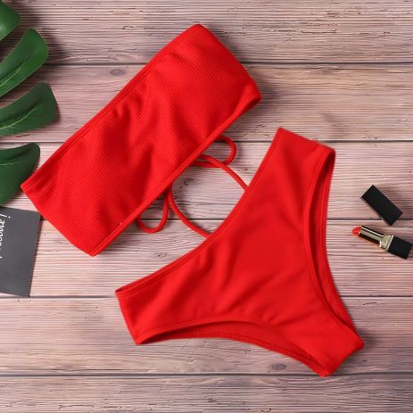Сексуальный красный купальник раздельный комплект