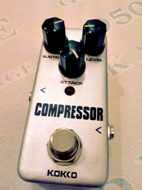 Компресорна гітарна педаль ефектів Kokko для електро- та бас-гітари Компресорна гітарна педаль ефектів Kokko для електро- та бас-гітари