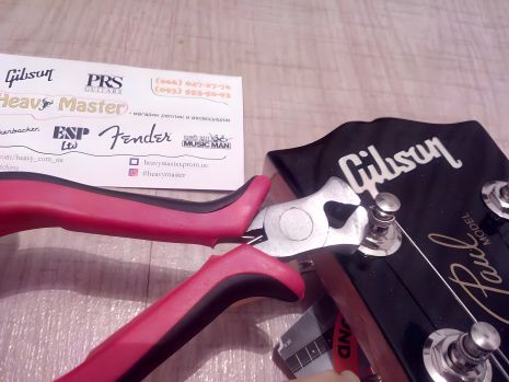 Для струн кусачки и щипцы плоскогубцы