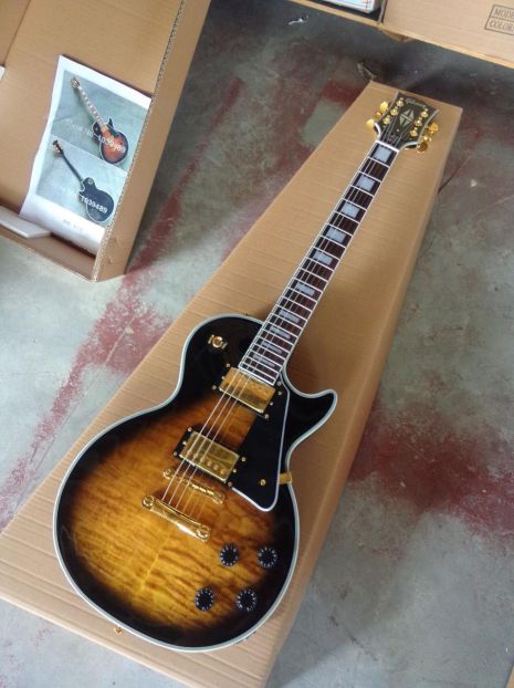 Електрогітара Gibson Les Paul Custom Broun Sunburst China