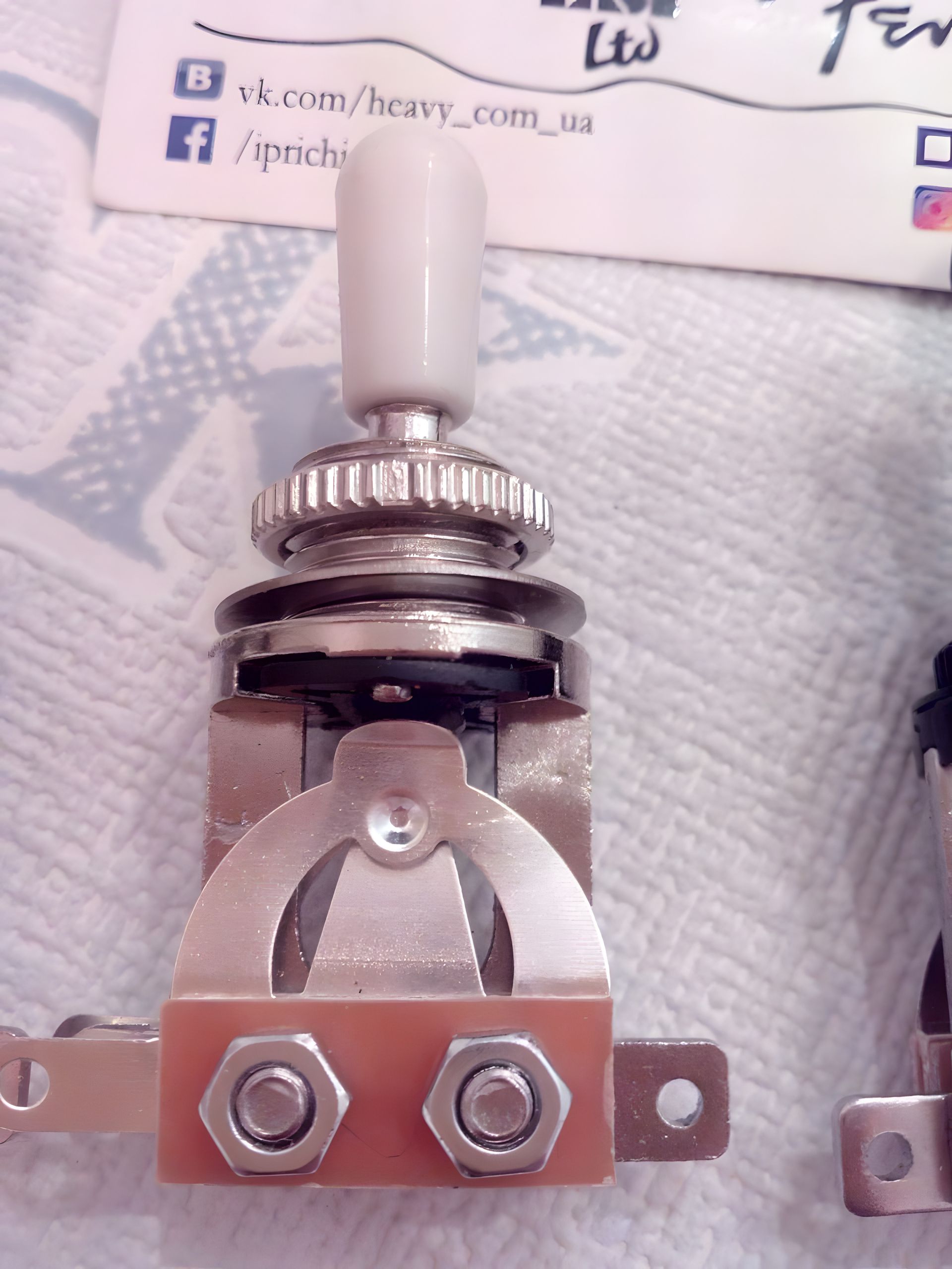 Перемикач тумблер switch для електрогітар Gibson LP Les Paul SG ES ХРОМ Перемикач тумблер switch для електрогітар Gibson LP Les Paul SG ES ХРОМ