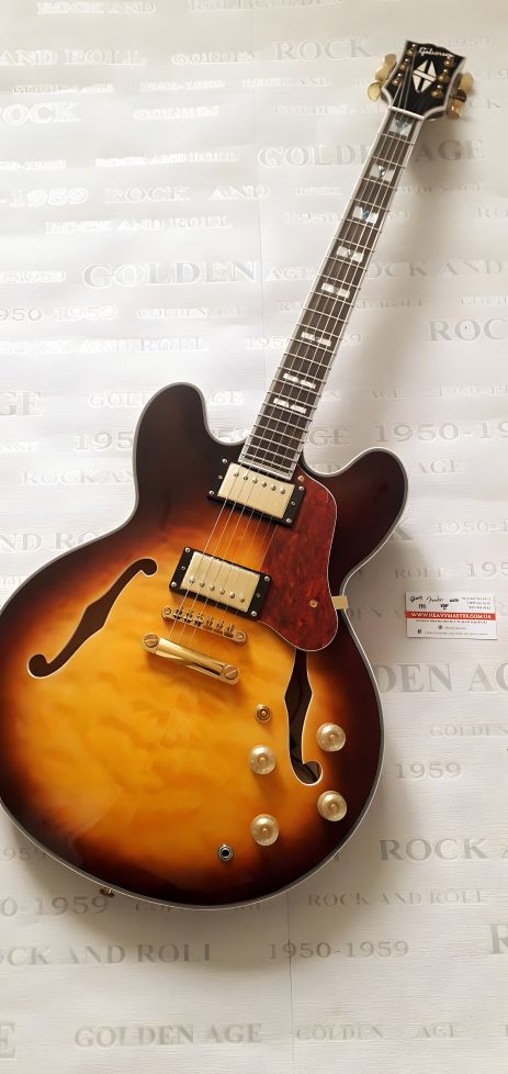 Електрогітара Gibson ES 335 Custom Shop Brown, Китай