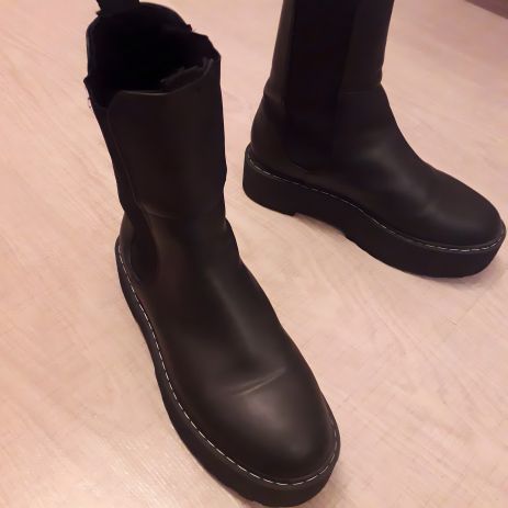 Весенние женские стильные кожаные ботинки 39 Весенние женские стильные кожаные ботинки 39