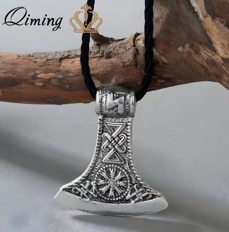 Підвіска кулон унісекс слов'янський оберег Сокира Перуна