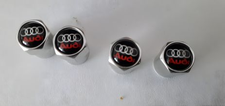 Колесной колпачок Audi для золотника
