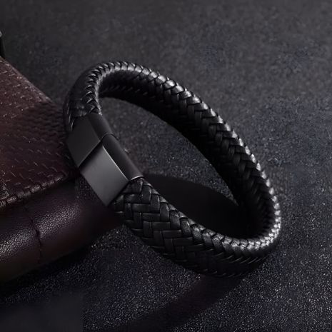 Чоловічий шкіряний браслет на застібці, чорний з чорним замком