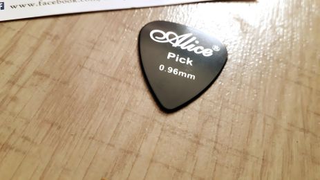 Чорні медіатори Alice для гітари та електрогітари 0,96 мм Чорні медіатори Alice для гітари та електрогітари 0,96 мм