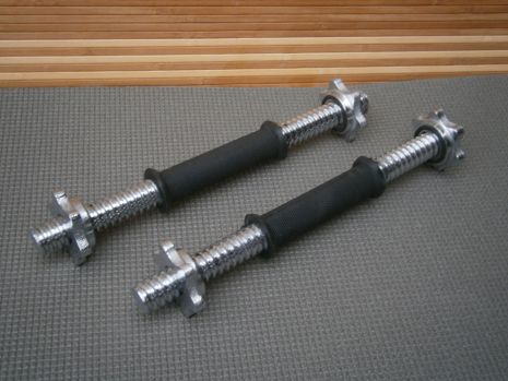 Графики гантели Sport Lux 2 PCS Стальный хром с прорезиненными ручками и более широкими гайками 33 см 25 мм