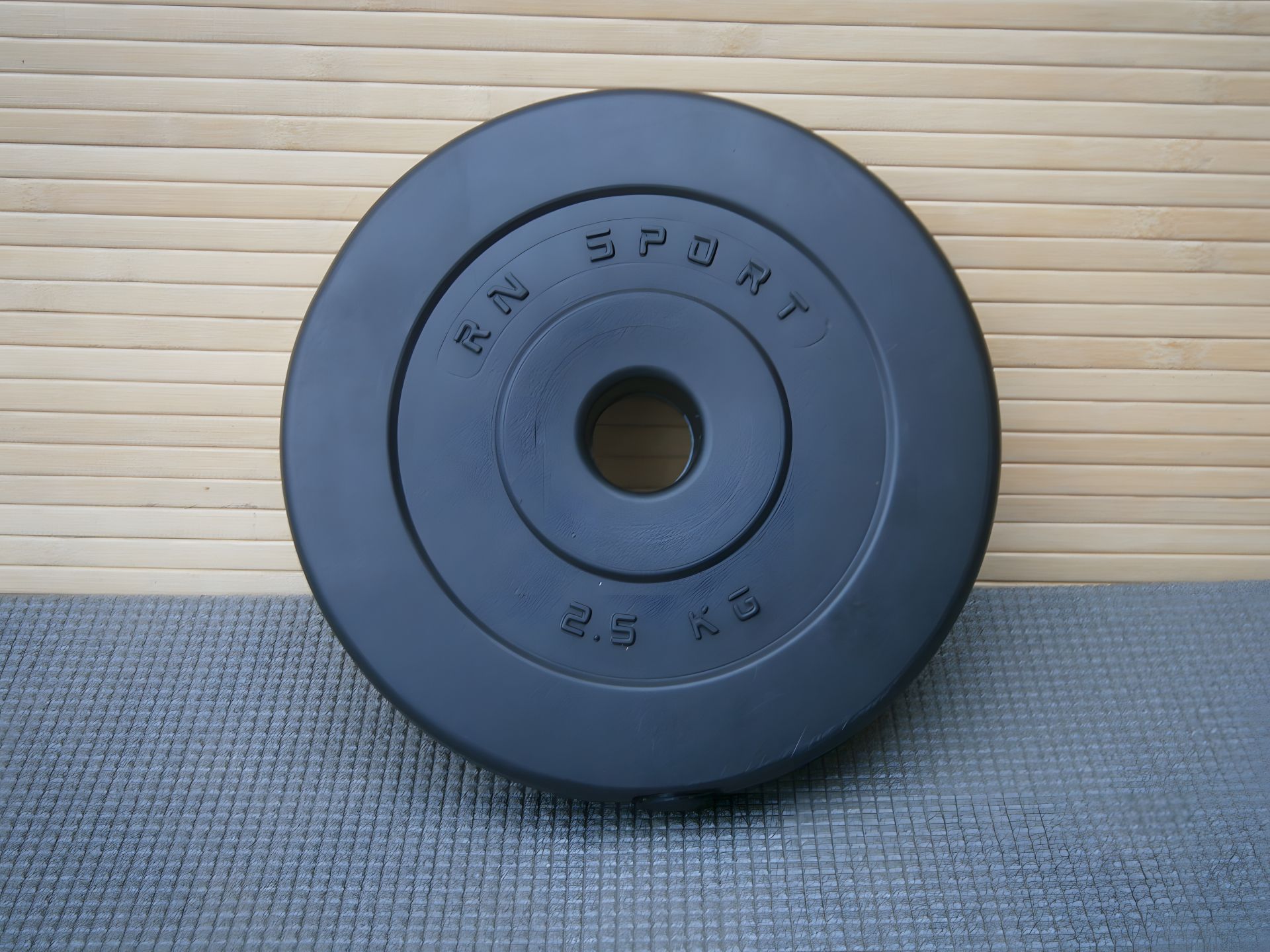 Диск для гантелей та штанг граніліт із протиударним ABS покриттям 2,5 кг / 31 мм / 1 шт Диск для гантелей та штанг граніліт із протиударним ABS покриттям 2,5 кг / 31 мм / 1 шт