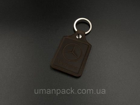 Schirika Keychain. Mercedes. 43х65 мм. Колір Браун.