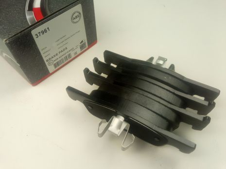 Гальмівні колодки передні Logan/Sandero/Clio 12-, A.B.S. (37961) Гальмівні колодки передні Logan/Sandero/Clio 12-, A.B.S. (37961)