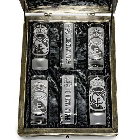 Гравійовані сувенірні рюмки ФК Реал Мадрід FC Реал Мадрід в подарунковій дерев'яній скриньці