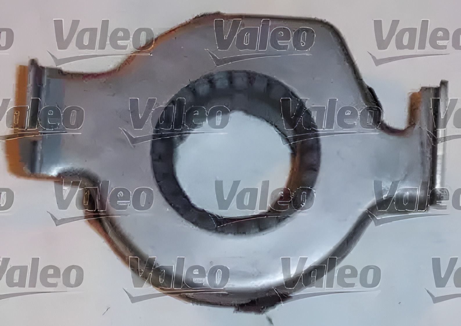Комплект сцепления INNOCENTI ELBA, ZASTAVA YUGO, LANCIA PRISMA, VALEO (006804) Комплект сцепления INNOCENTI ELBA, ZASTAVA YUGO, LANCIA PRISMA, VALEO (006804)