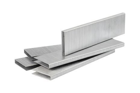 Закаленные скобы для пневмостеплера тип 90 30 мм/5.8х1.25 мм 10000 шт MASTERTOOL FX-2430