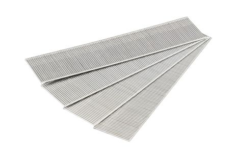 Закаленные гвозди для пневмостеплера тип 18GA, 25 мм/1.0х1.25 мм, 5000 шт MASTERTOOL FX-2525 Закаленные гвозди для пневмостеплера тип 18GA, 25 мм/1.0х1.25 мм, 5000 шт MASTERTOOL FX-2525