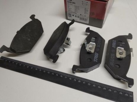 Комплект гальмівних колодок SEAT ARONA, SKODA KAMIQ, AUDI A1, TRW (GDB1984)