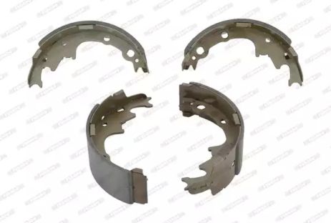 Комплект тормозных колодок PLYMOUTH VOYAGER, DODGE CARAVAN, JEEP GRAND, FERODO (FSB466)