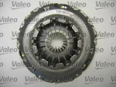 Комплект сцепления SEAT CORDOBA, VW FOX, SKODA FABIA, VALEO (826725)
