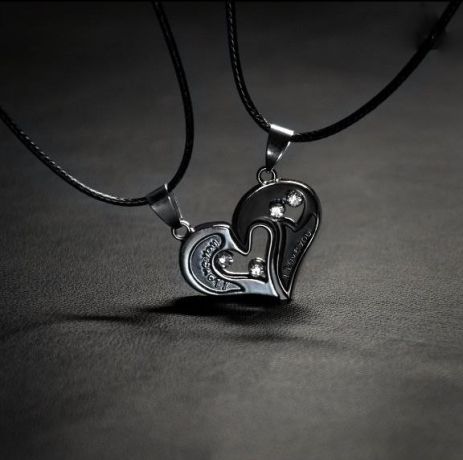 Парные подвески для влюбленных "I Love You" (две половинки сердца)